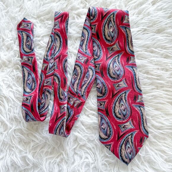 Vintage Christian Dior Monsieur 100% Silk Tie - Red Paisley Pattern - Picture 1 of 7